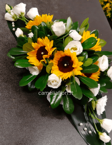 Centrotavola girasoli e lisiantus